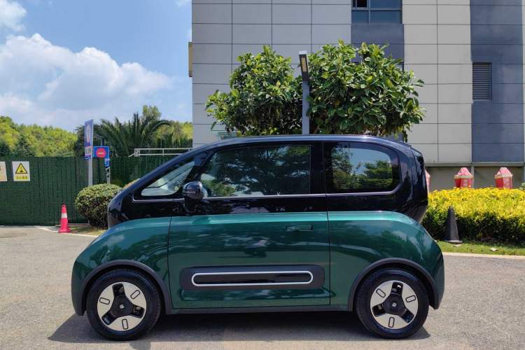 Used Baojun KiWi EV 2022 Artist Lite Edition Lithium Iron Phosphate Exterior 6