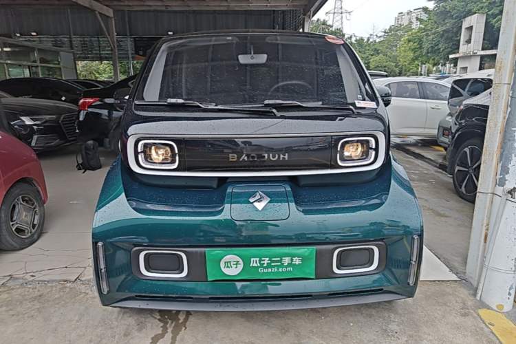 Used Baojun KiWi EV 2022 Artist Lite Edition Lithium Iron Phosphate Front