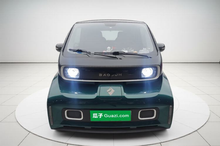 Used Baojun KiWi EV 2022 Designer Lite Edition Ternary Lithium Front