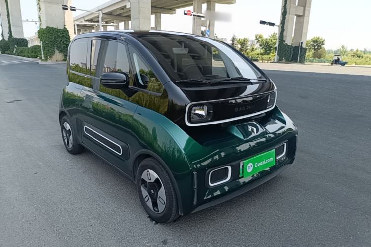 Used Baojun KiWi EV 2022 Designer Lite Edition Ternary Lithium Front Right 45 Deg