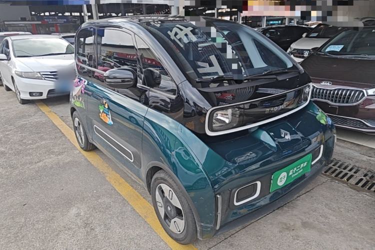 Used Baojun KiWi EV 2022 Designer Lite Edition Lithium Iron Phosphate Front Right 45 Deg