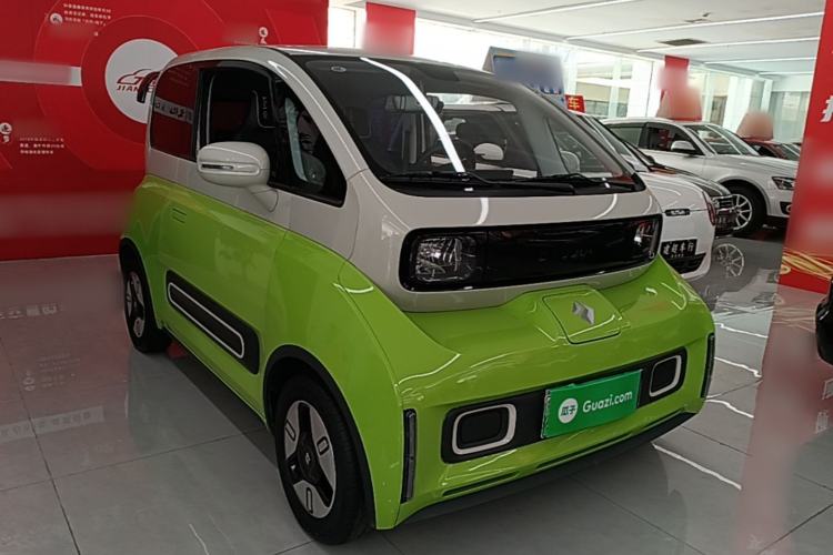 Used Baojun KiWi EV 2022 Designer Lite Edition Ternary Lithium Front Right 45 Deg