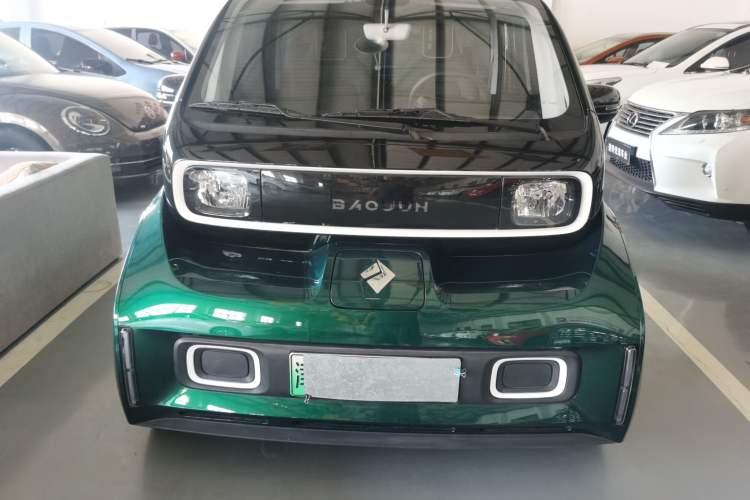Used Baojun KiWi EV 2022 Designer Lite Edition Lithium Iron Phosphate Front