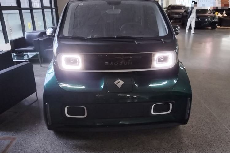 Used Baojun KiWi EV 2022 Artist Lite Edition Lithium Iron Phosphate Front
