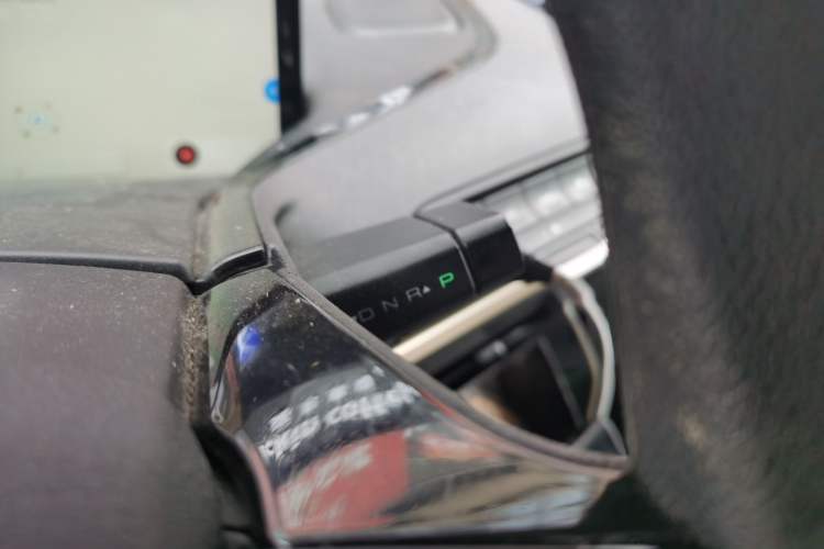 Used Baojun KiWi EV 2022 Artist Lite Edition Ternary Lithium Gear Lever