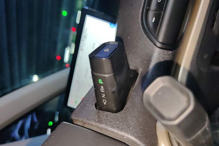 Used Baojun KiWi EV 2022 Artist Lite Edition Ternary Lithium Gear Lever