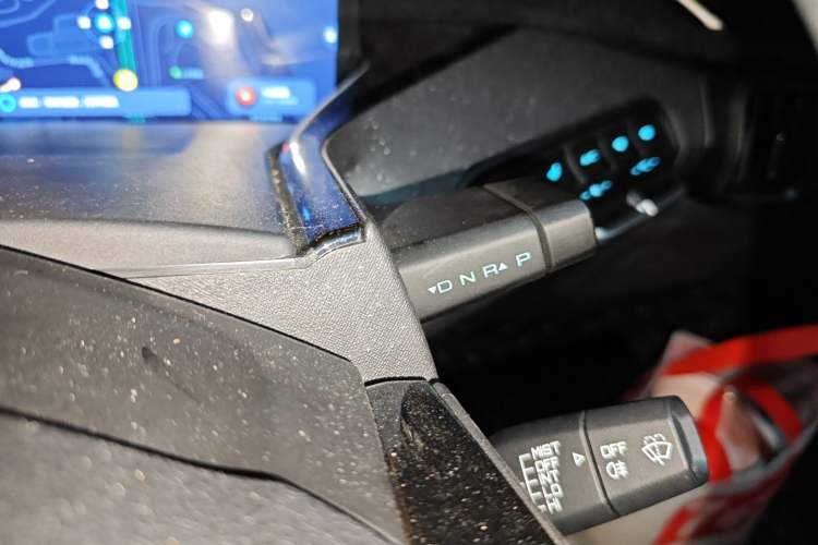 Used Baojun KiWi EV 2022 Artist Lite Edition Lithium Iron Phosphate Gear Lever