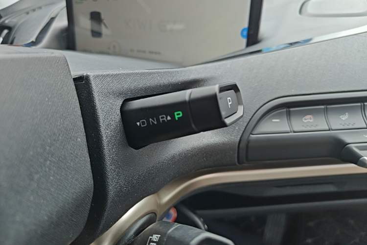 Used Baojun KiWi EV 2022 Designer Lite Edition Ternary Lithium Gear Lever