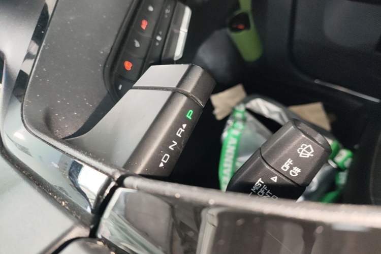 Used Baojun KiWi EV 2022 Artist Lite Edition Ternary Lithium Gear Lever