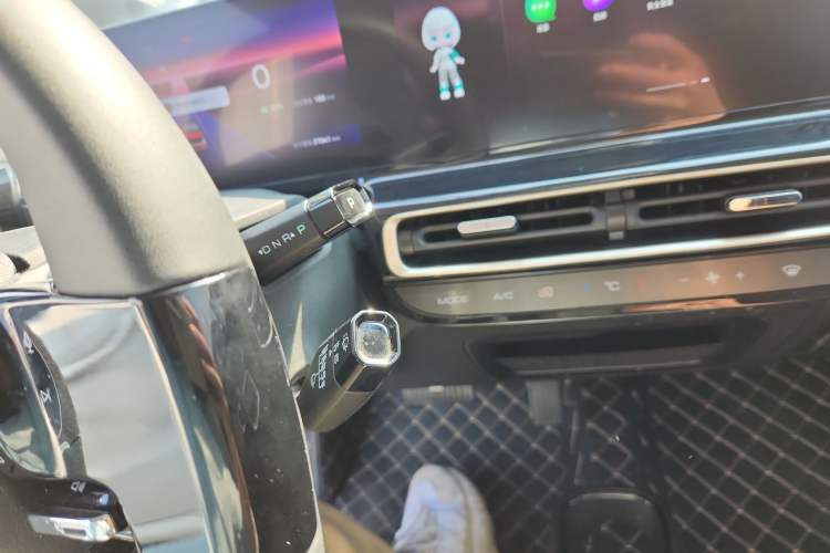 Used Baojun KiWi EV 2022 Designer Lite Edition Lithium Iron Phosphate Gear Lever