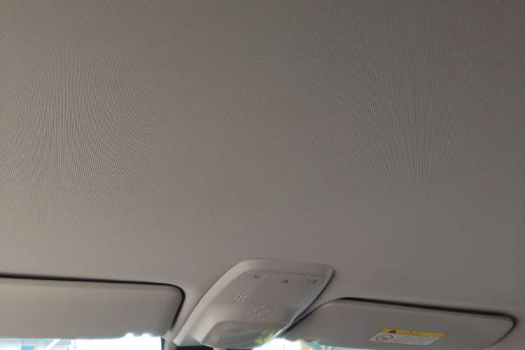 Used Baojun KiWi EV 2022 Artist Lite Edition Ternary Lithium Headliner