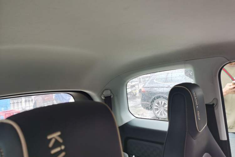 Used Baojun KiWi EV 2022 Artist Lite Edition Ternary Lithium Headliner