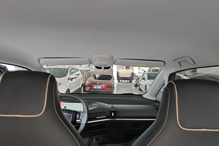 Used Baojun KiWi EV 2022 Artist Lite Edition Ternary Lithium Headliner