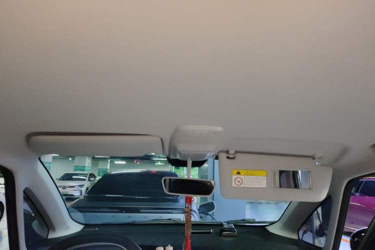 Used Baojun KiWi EV 2022 Artist Lite Edition Ternary Lithium Headliner