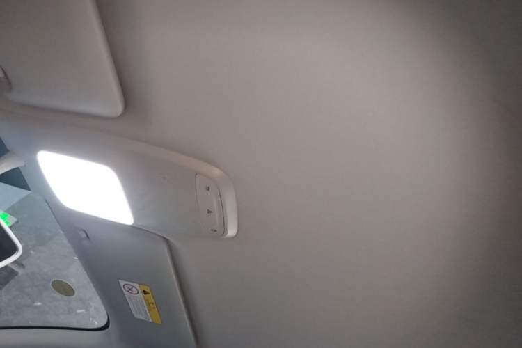 Used Baojun KiWi EV 2022 Artist Lite Edition Lithium Iron Phosphate Headliner