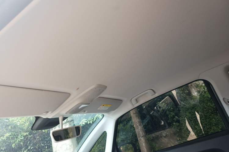 Used Baojun KiWi EV 2022 Artist Lite Edition Lithium Iron Phosphate Headliner