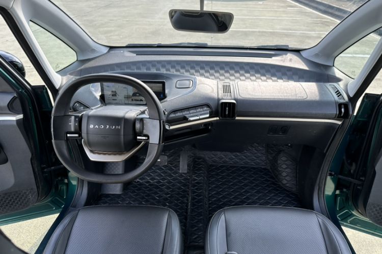Used Baojun KiWi EV 2022 Artist Lite Edition Ternary Lithium Interior 1