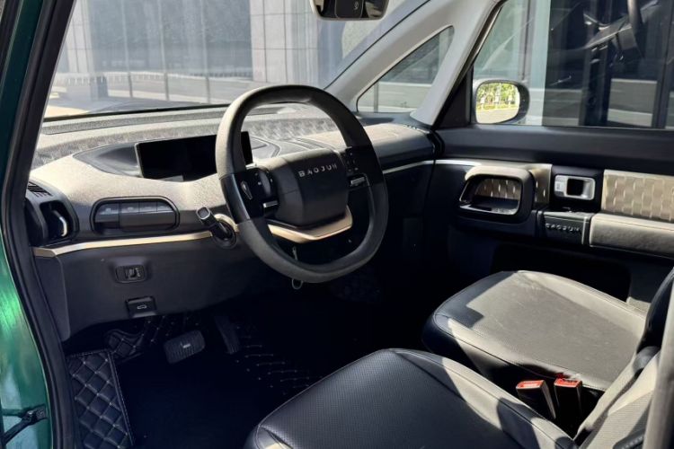 Used Baojun KiWi EV 2022 Designer Lite Edition Ternary Lithium Interior 2