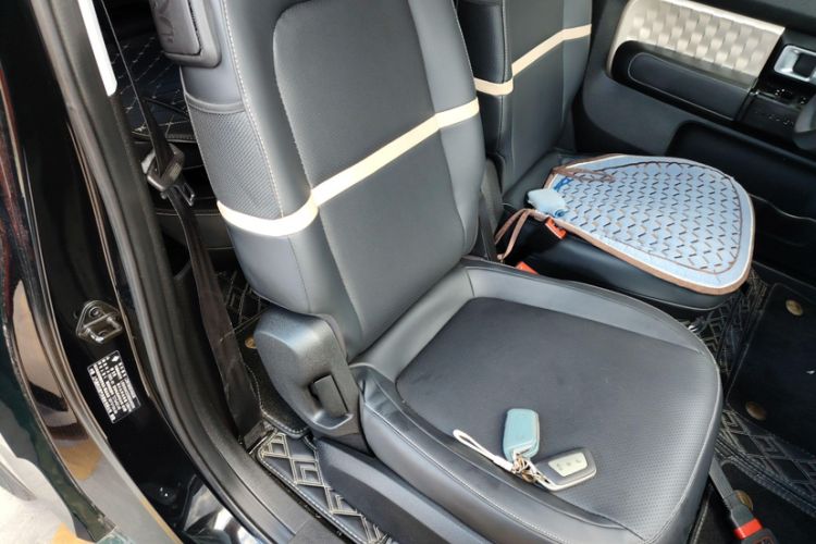 Used Baojun KiWi EV 2022 Artist Lite Edition Lithium Iron Phosphate Interior 4
