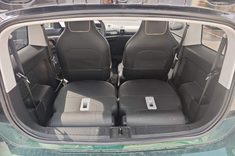 Used Baojun KiWi EV 2022 Designer Lite Edition Ternary Lithium Interior 6