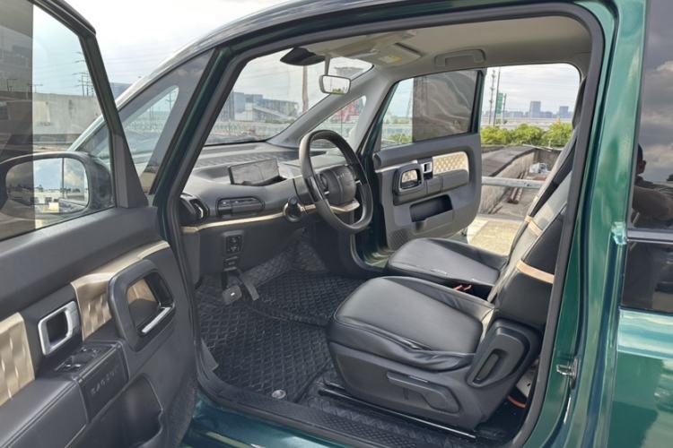 Used Baojun KiWi EV 2022 Artist Lite Edition Ternary Lithium Interior 6