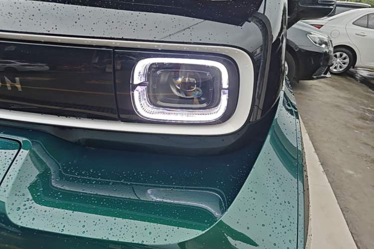Used Baojun KiWi EV 2022 Artist Lite Edition Lithium Iron Phosphate Left Front Headlight