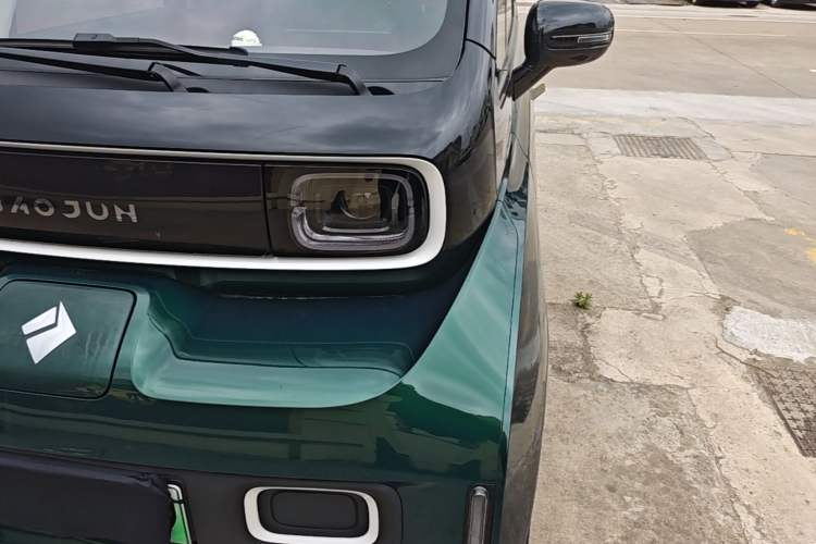 Used Baojun KiWi EV 2022 Artist Lite Edition Ternary Lithium Left Front Headlight