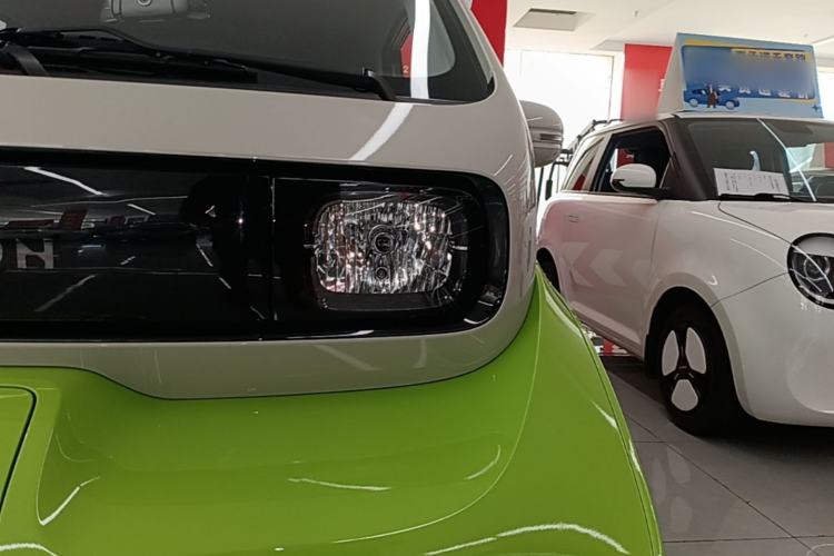 Used Baojun KiWi EV 2022 Designer Lite Edition Ternary Lithium Left Front Headlight
