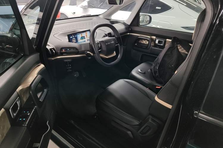 Used Baojun KiWi EV 2022 Artist Lite Edition Ternary Lithium Left Front Seat