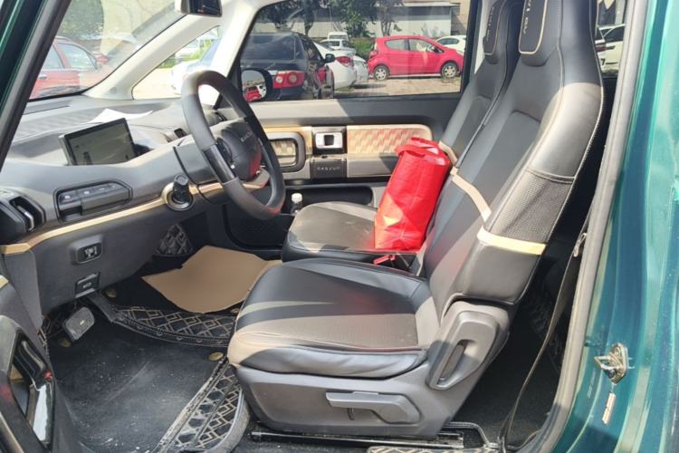 Used Baojun KiWi EV 2022 Artist Lite Edition Lithium Iron Phosphate Left Front Seat