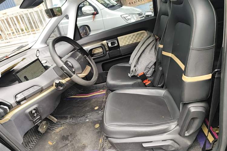 Used Baojun KiWi EV 2022 Artist Lite Edition Ternary Lithium Left Front Seat