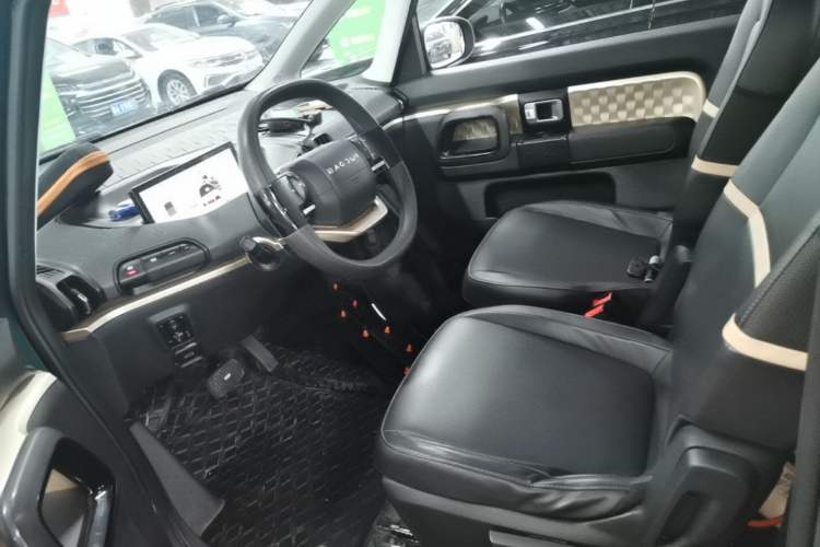 Used Baojun KiWi EV 2022 Artist Lite Edition Ternary Lithium Left Front Seat