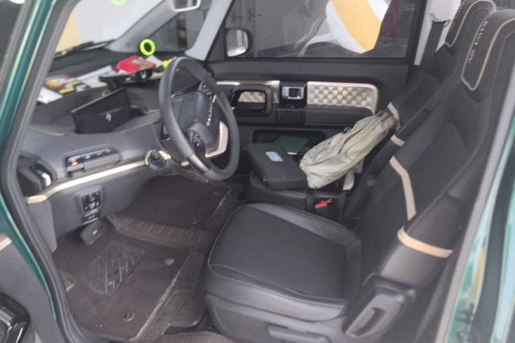 Used Baojun KiWi EV 2022 Artist Lite Edition Ternary Lithium Left Front Seat