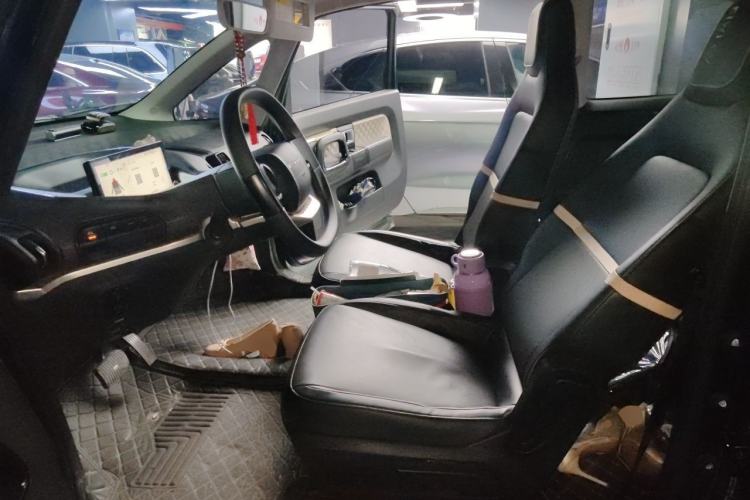 Used Baojun KiWi EV 2022 Artist Lite Edition Ternary Lithium Left Front Seat