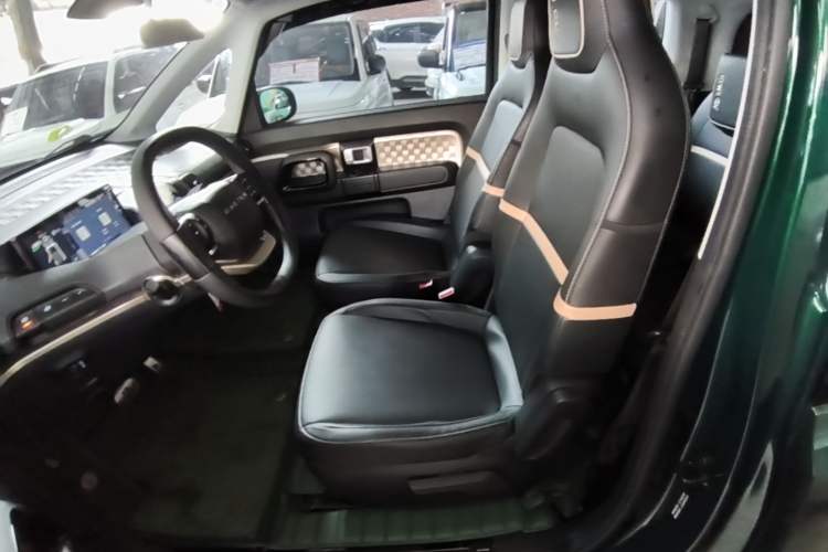 Used Baojun KiWi EV 2022 Designer Lite Edition Ternary Lithium Left Front Seat