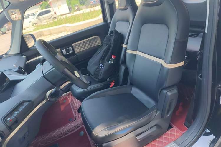 Used Baojun KiWi EV 2022 Designer Lite Edition Ternary Lithium Left Front Seat