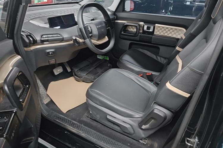 Used Baojun KiWi EV 2022 Designer Lite Edition Lithium Iron Phosphate Left Front Seat