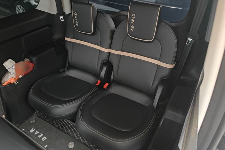 Used Baojun KiWi EV 2022 Artist Lite Edition Lithium Iron Phosphate Left Rear Seat