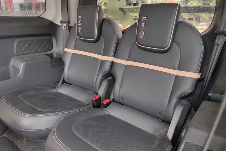 Used Baojun KiWi EV 2022 Artist Lite Edition Ternary Lithium Left Rear Seat