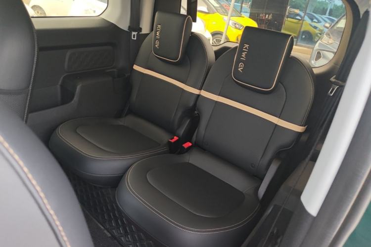 Used Baojun KiWi EV 2022 Designer Lite Edition Ternary Lithium Left Rear Seat