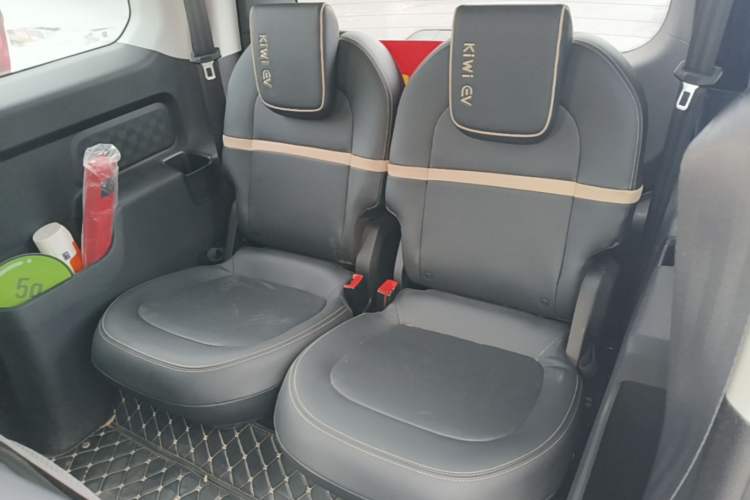 Used Baojun KiWi EV 2022 Artist Lite Edition Lithium Iron Phosphate Left Rear Seat