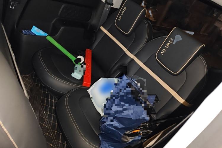 Used Baojun KiWi EV 2022 Artist Lite Edition Lithium Iron Phosphate Left Rear Seat