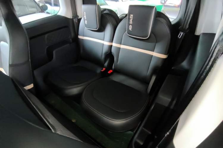 Used Baojun KiWi EV 2022 Designer Lite Edition Ternary Lithium Left Rear Seat