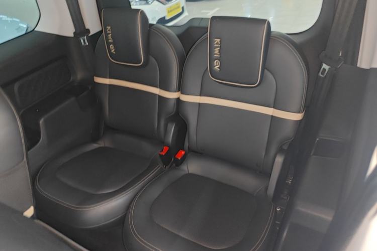 Used Baojun KiWi EV 2022 Designer Lite Edition Ternary Lithium Left Rear Seat