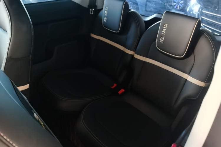 Used Baojun KiWi EV 2022 Designer Lite Edition Lithium Iron Phosphate Left Rear Seat