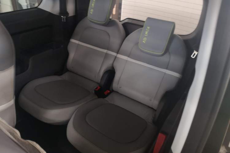 Used Baojun KiWi EV 2022 Artist Lite Edition Lithium Iron Phosphate Left Rear Seat
