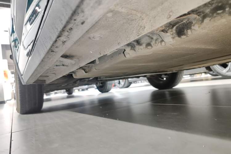 Used Baojun KiWi EV 2022 Artist Lite Edition Ternary Lithium Left Side Sill
