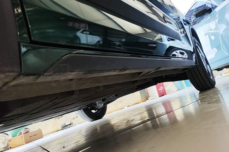 Used Baojun KiWi EV 2022 Designer Lite Edition Ternary Lithium Left Side Sill
