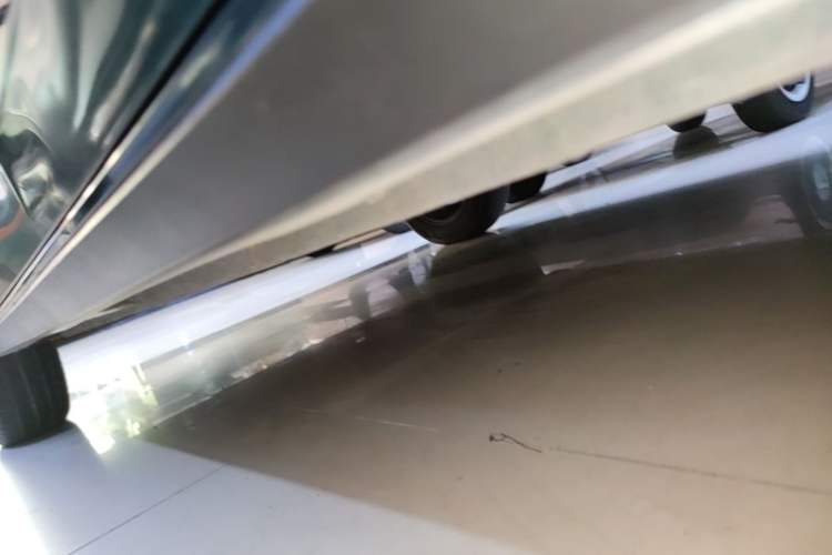 Used Baojun KiWi EV 2022 Artist Lite Edition Ternary Lithium Left Side Sill