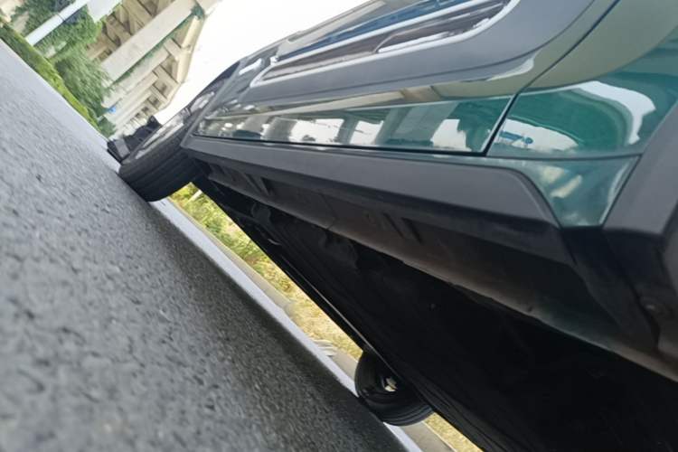 Used Baojun KiWi EV 2022 Designer Lite Edition Ternary Lithium Left Side Sill
